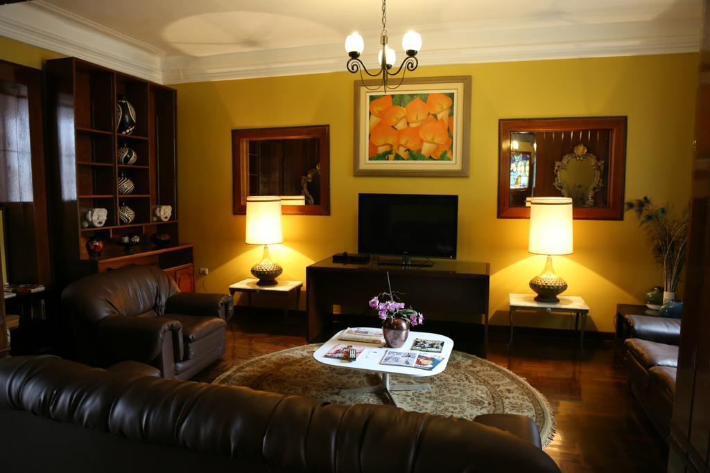 Hotel Miraflores Lodge Лима Экстерьер фото